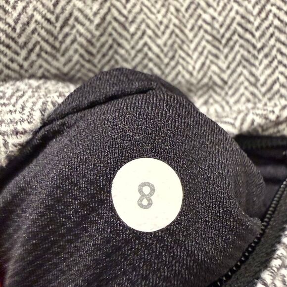 Lululemon Base Runner 1/2 Zip Mini Check Pique Heathered Black White Size 8 - Picture 7 of 8